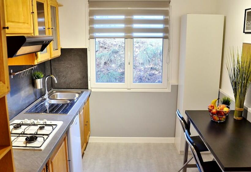 Hotell Sites Et Paysages L Orée De Provence