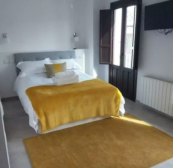 Majatalo Casa Clavero