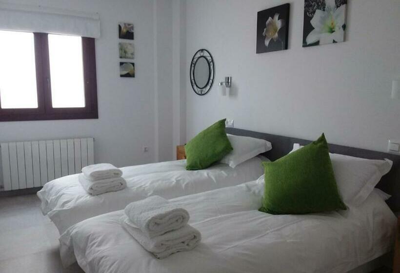 פנסיון Casa Clavero