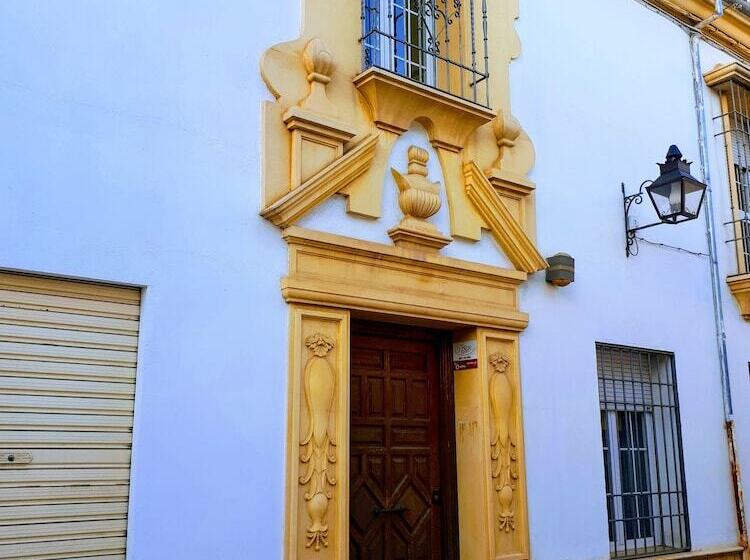 پانسیون Patio De La Fuenseca