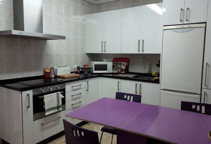 پانسیون Patio De La Fuenseca