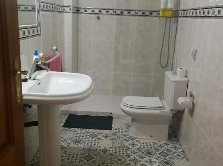 پانسیون Patio De La Fuenseca