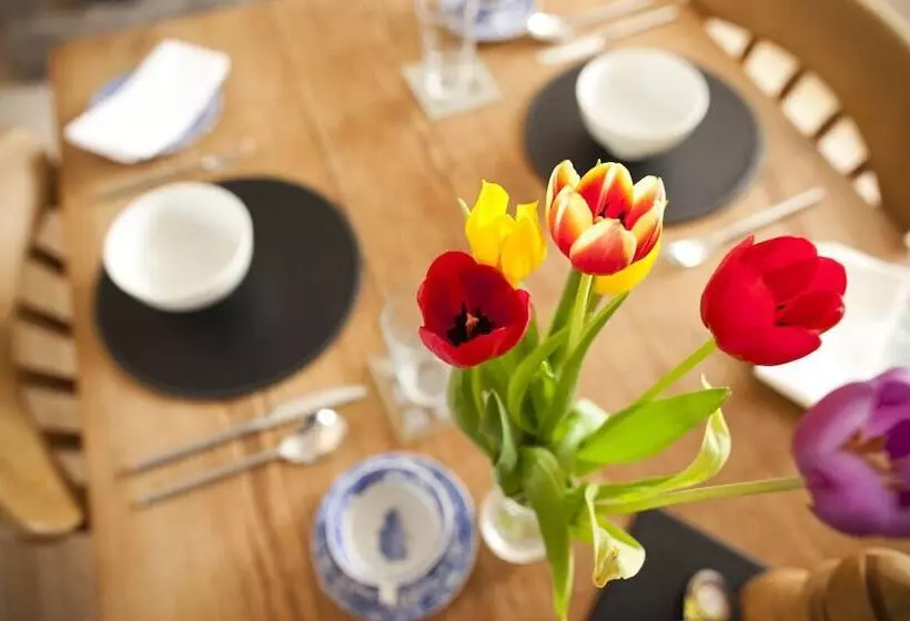 Spring Cottage B&b