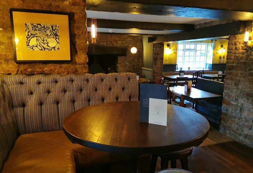 The Swan Inn