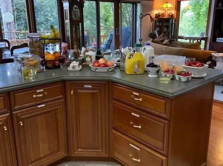 Hostelli The Electric Bungalow