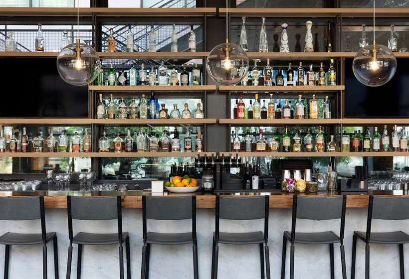 Otel Canopy By Hilton Austin Downtown