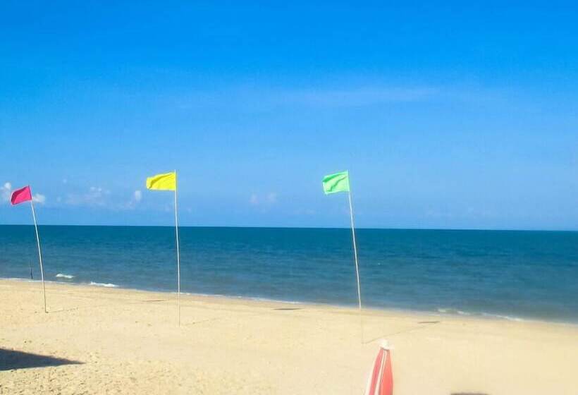 Szálloda Cc Beach Resort