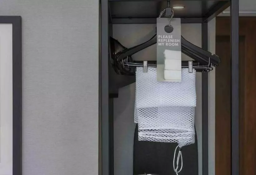 Hotelli Holiday Inn Express   Boston Logan Airport   Revere, An Ihg