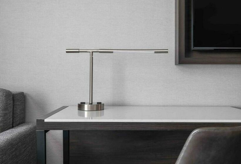 호텔 Holiday Inn Express   Boston Logan Airport   Revere, An Ihg