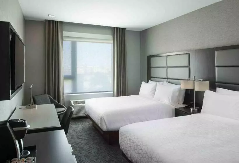 Hotelli Holiday Inn Express   Boston Logan Airport   Revere, An Ihg