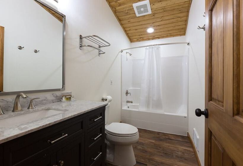 酒店 Woodland Inns