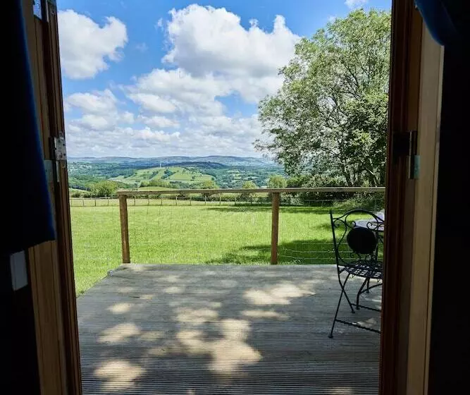 Pencastell Views Pod With Stunning Views