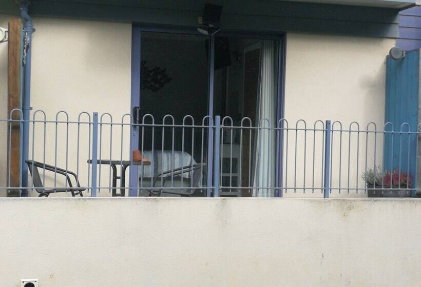 Pensionat Blue Mackerel Adults Only