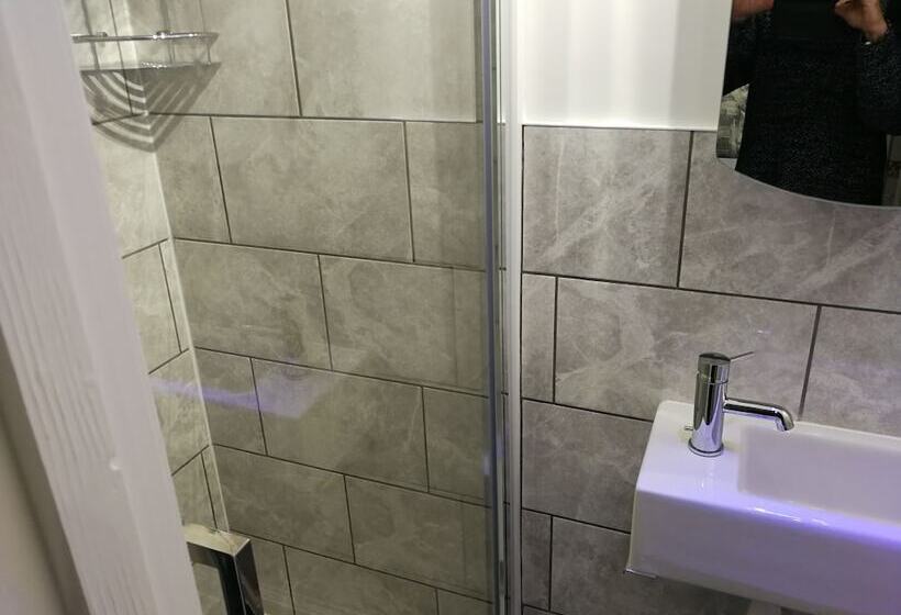 Pensionat Blue Mackerel Adults Only