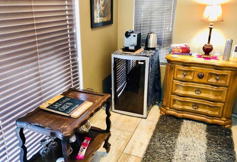 פנסיון Rooibos Retreat