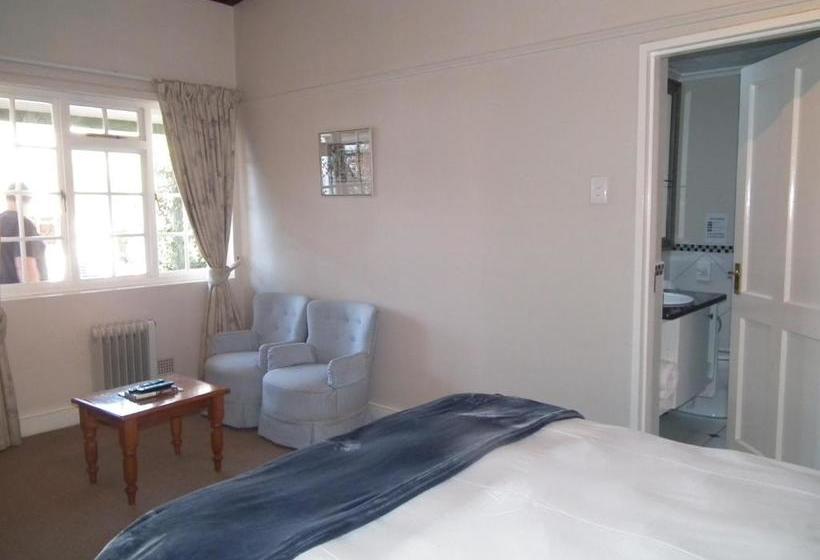 פנסיון The Cock House