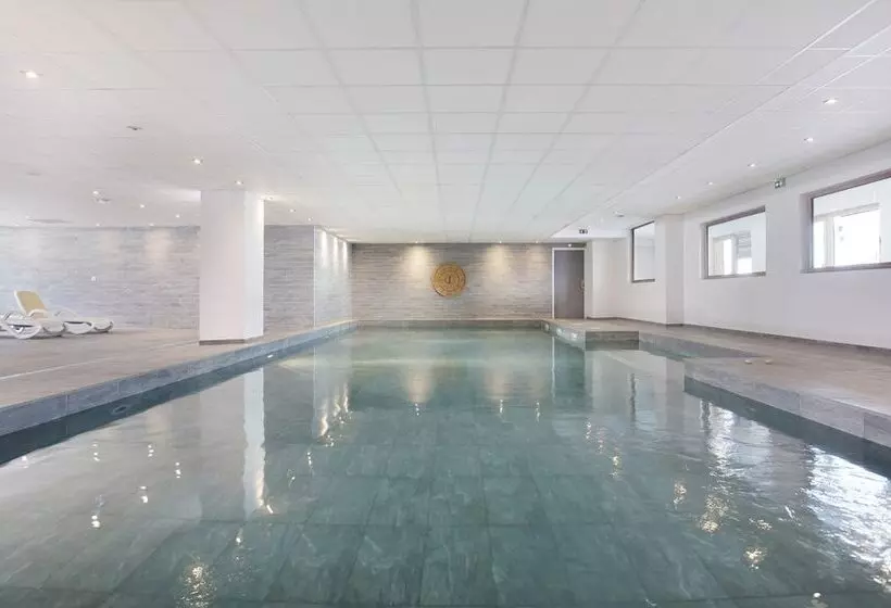 Résidence Prestige Odalys Front de Neige