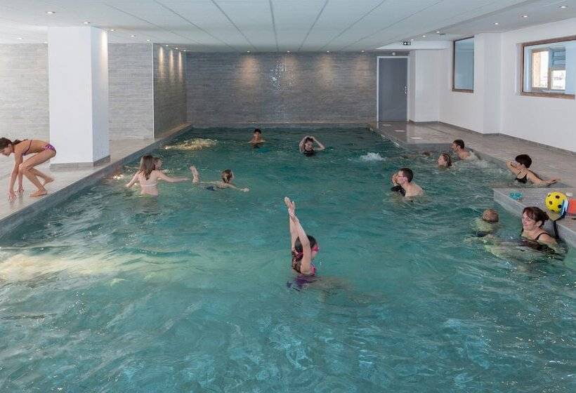 Résidence Prestige Odalys Front de Neige