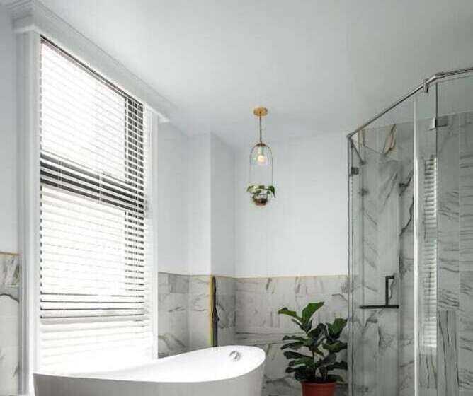 تختخواب و صبحانه Madam's Mansion Homestay