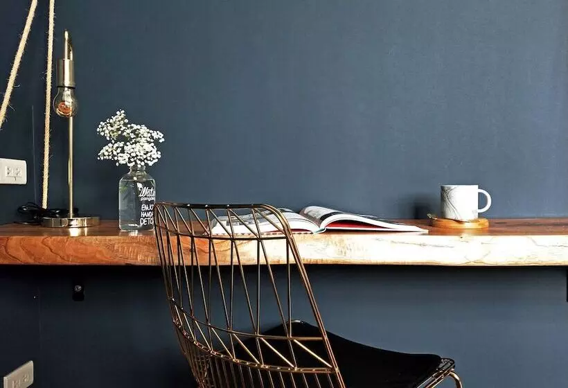 تختخواب و صبحانه Madam's Mansion Homestay