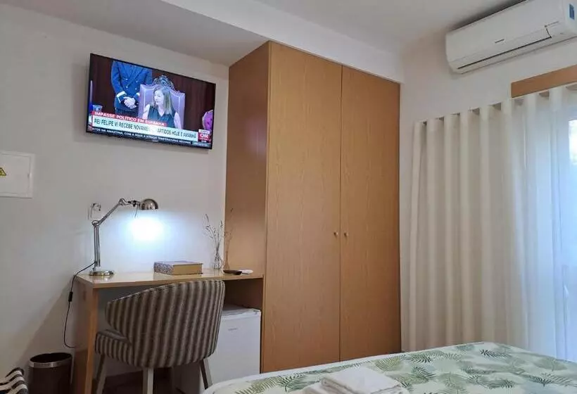 ベッドアンドブレックファースト Square