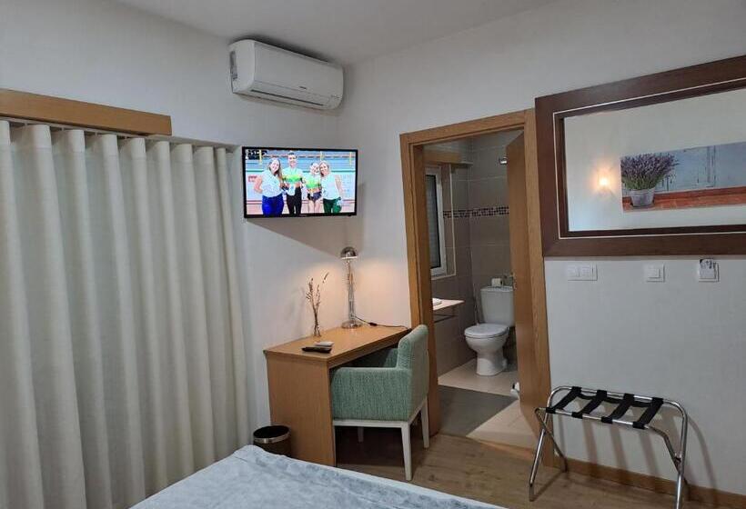 住宿加早餐  Square