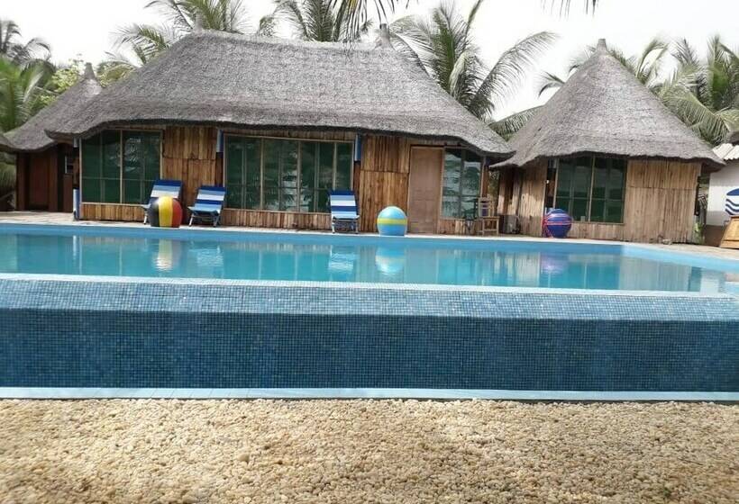 هتل Auberge Chez Théo