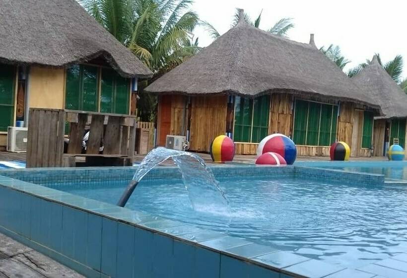 هتل Auberge Chez Théo