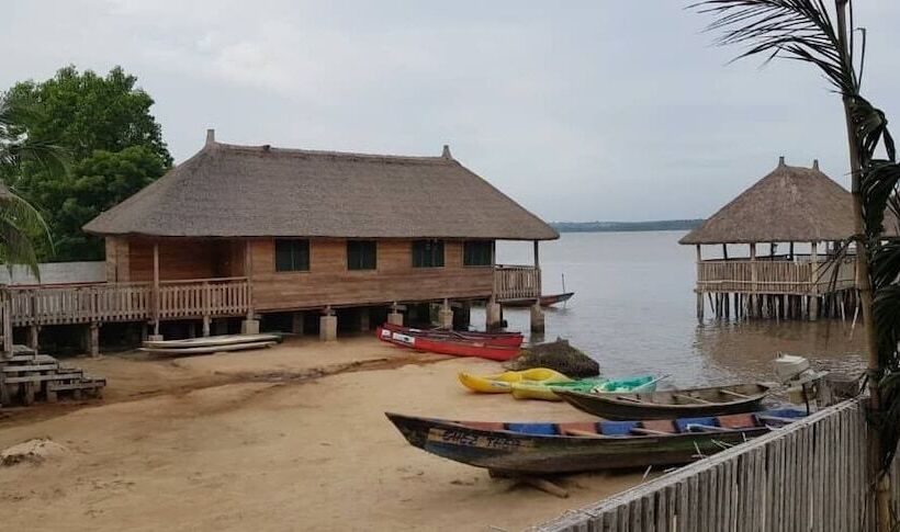 هتل Auberge Chez Théo