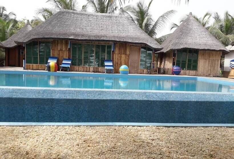 هتل Auberge Chez Théo