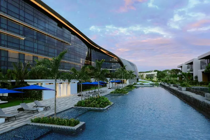 هتل Dusit Thani Laguna Singapore