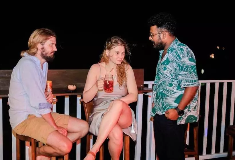 ホテル Scenic Bay Weligama