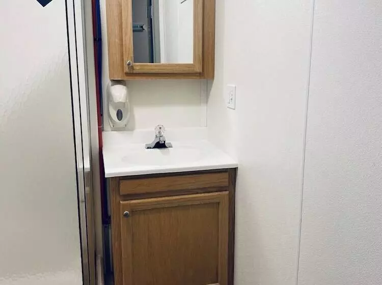 Hotelli Target Hospitality Williams County Lodge