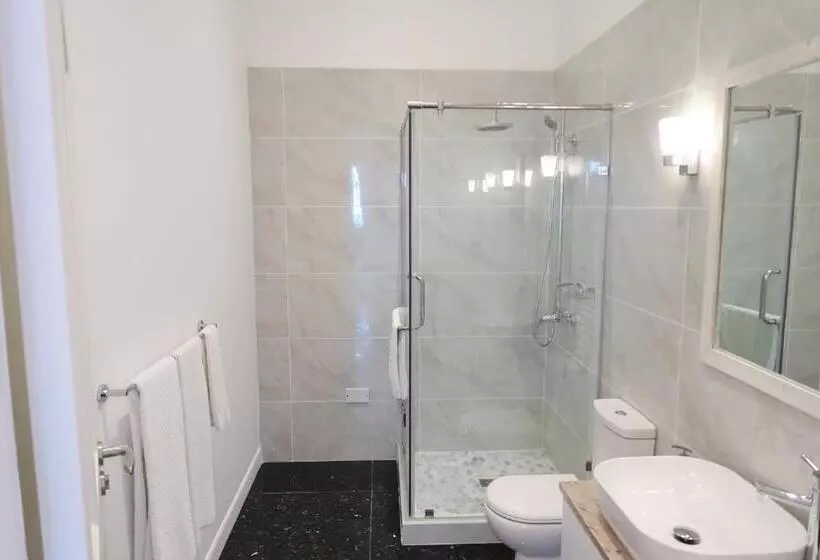 پانسیون Chateau Elysium