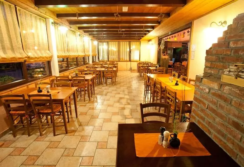 پانسیون Guesthouse Ošterija