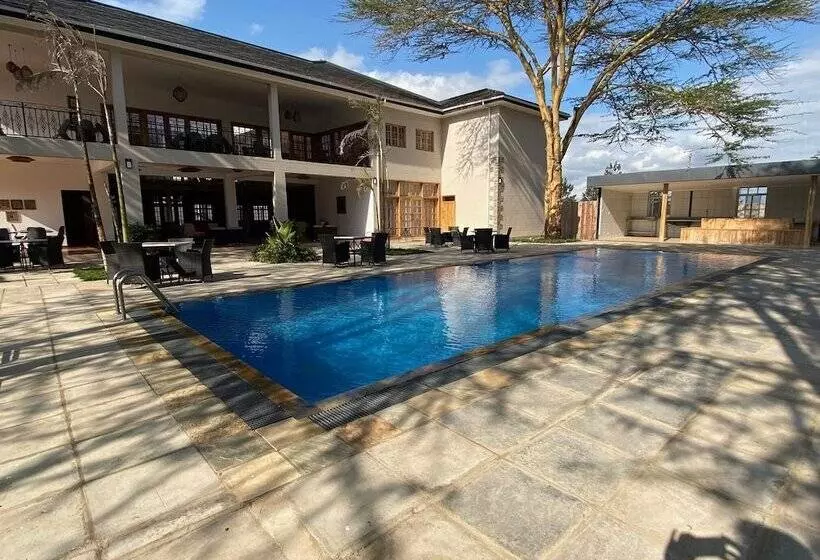 پانسیون Kahawa House