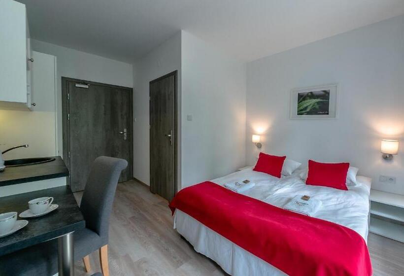 פנסיון Willa Tęcza