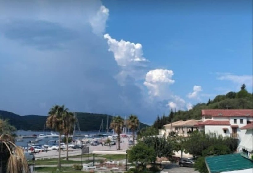 ペンション Xara Apartments