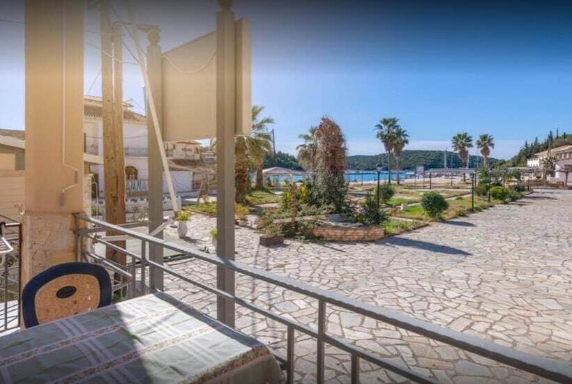 ペンション Xara Apartments