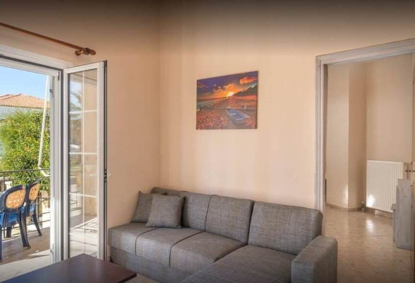 ペンション Xara Apartments