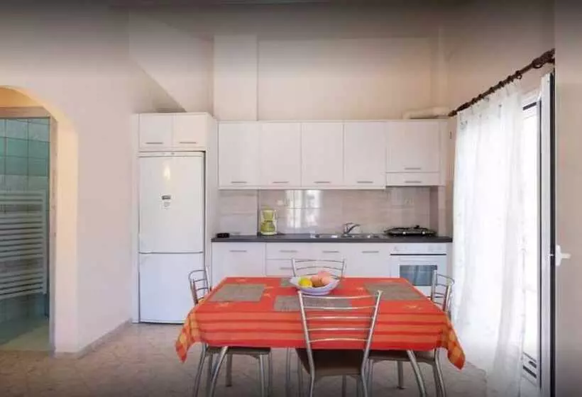 ペンション Xara Apartments