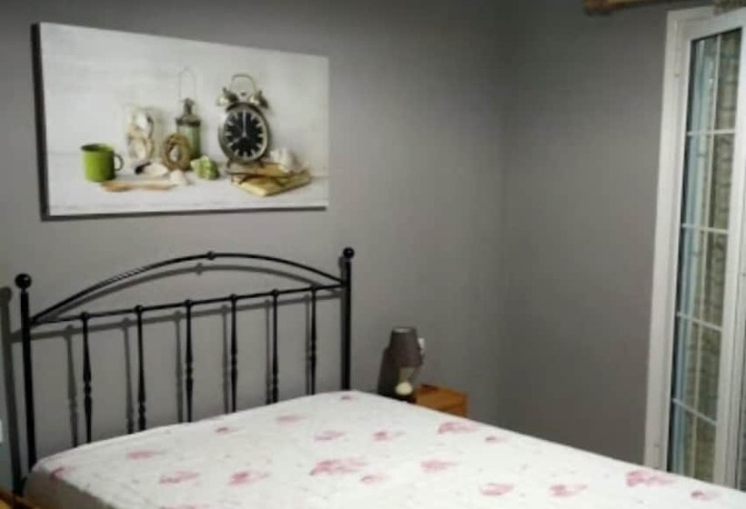 ペンション Xara Apartments