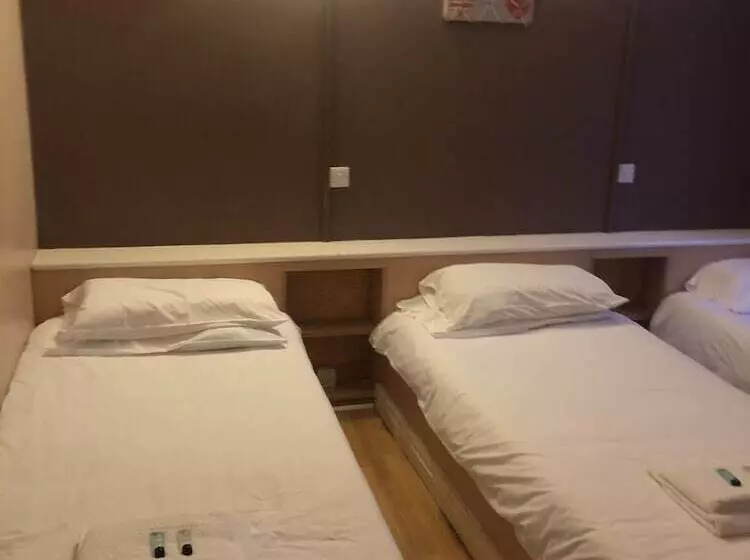 The Salford Arms Hotel Adults Only