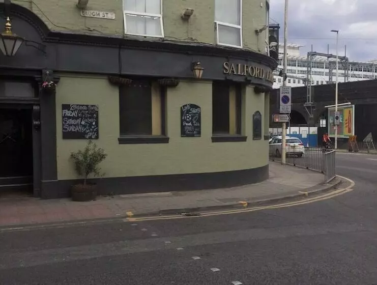 The Salford Arms Hotel Adults Only