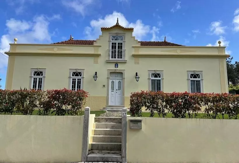 Aamiaismajoitus (B&B) Casa águas Mansas