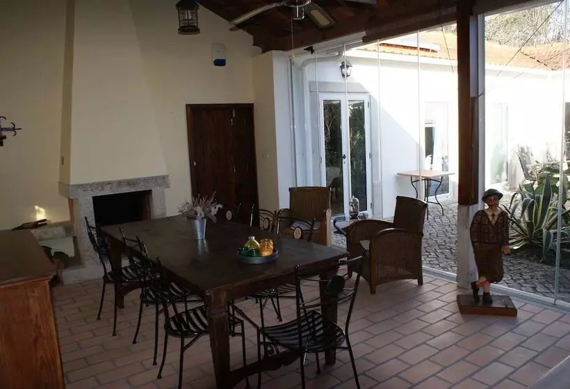 Aamiaismajoitus (B&B) Casa águas Mansas