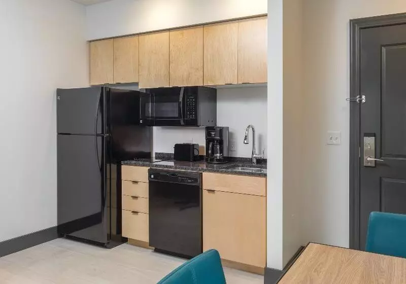 هتل Worldmark Portland Waterfront Park