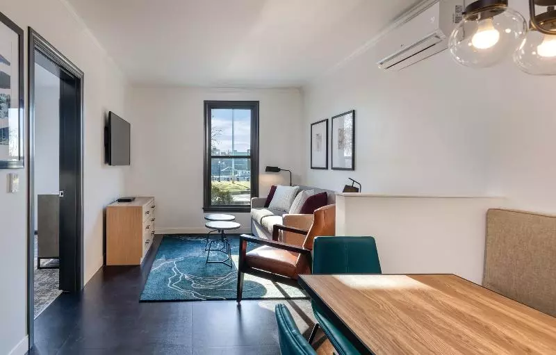 هتل Worldmark Portland Waterfront Park