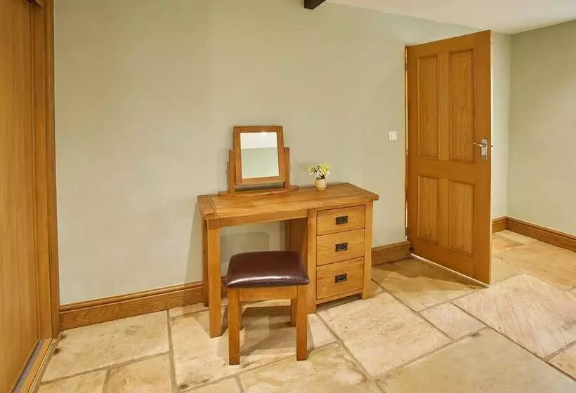 Snowdrop Cottage
