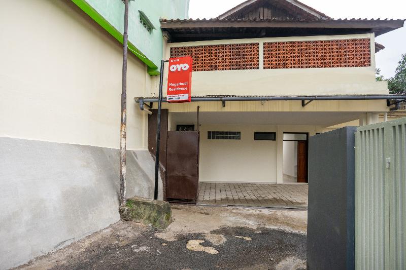 호텔 Oyo 3209 Hegarbudhi Residence